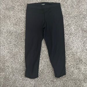 Manduka Women's Classic Black Capri Leggings